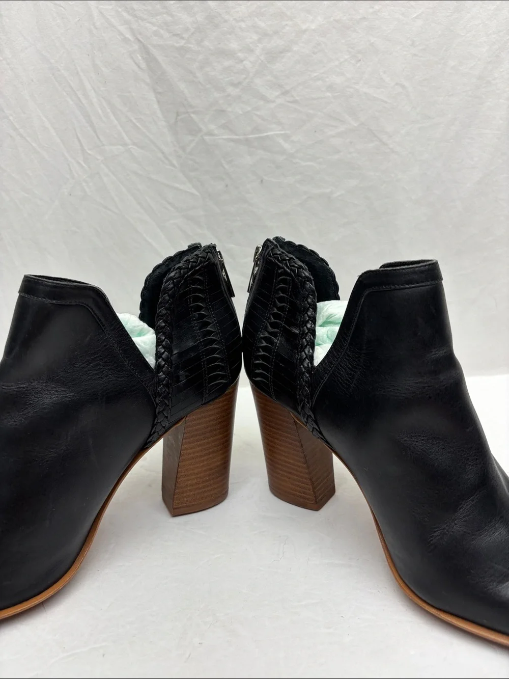 Vince Camuto ankle boots SZ 9.5 M, box 62 - Picture 6 of 8